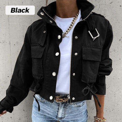 Chaqueta con Cuello Alto, Botones a Presión, Cordón Ajustable y Bolsillos