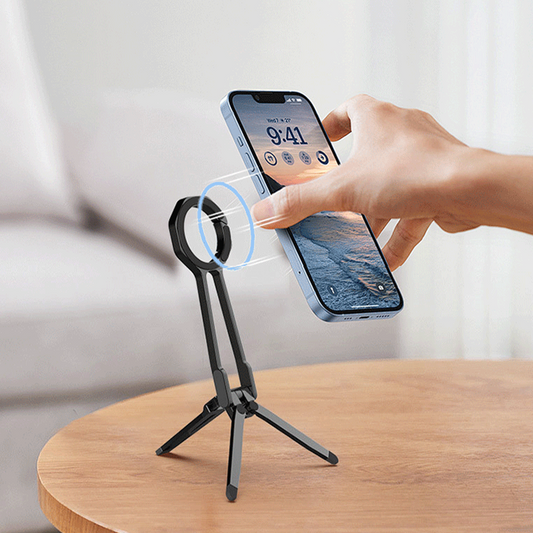 Soporte Magnético para Celular 4 en 1 con Mosquetón Portátil
